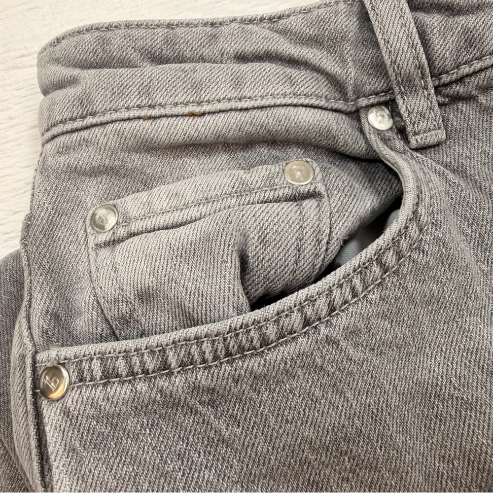 Pilcro Gray Wide Leg Jeans - Picture 9 of 16